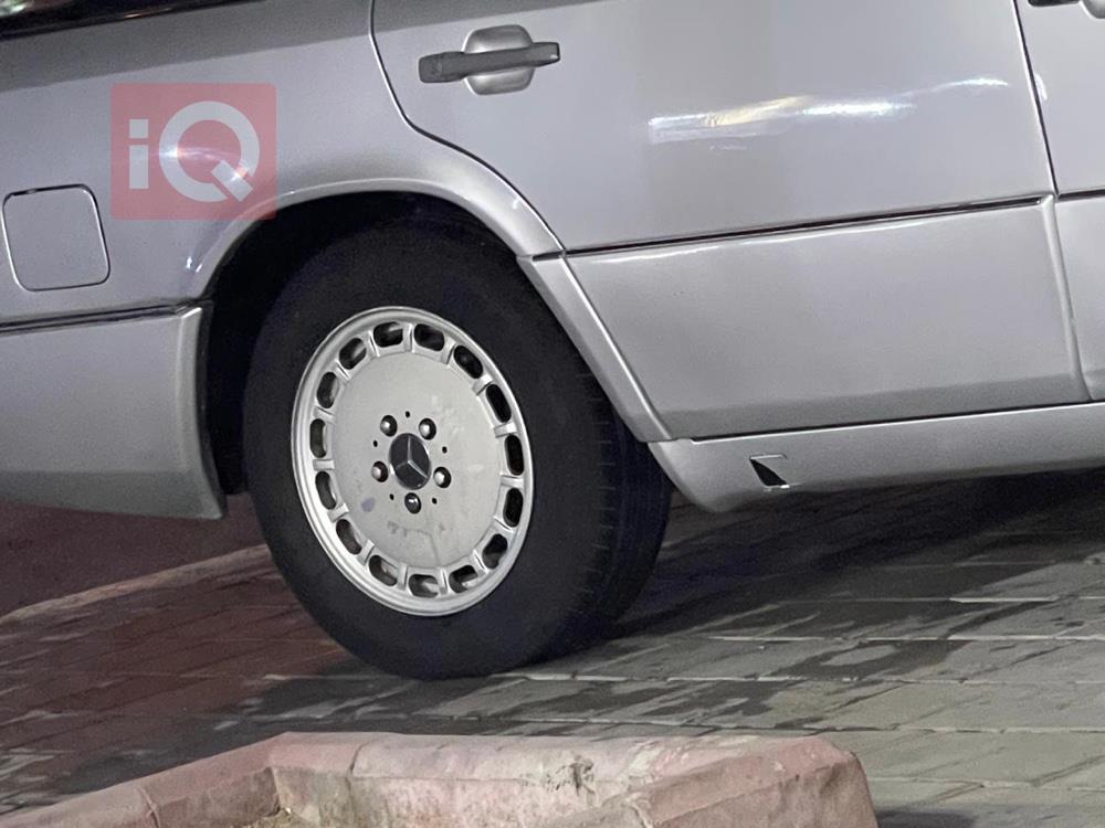 مێرسێدس بێنز E-Class